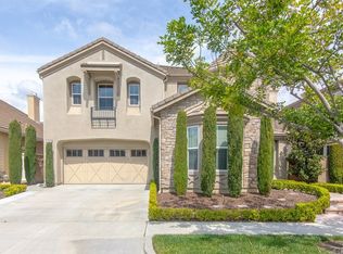 1403 Kallins St, Tustin, CA 92782