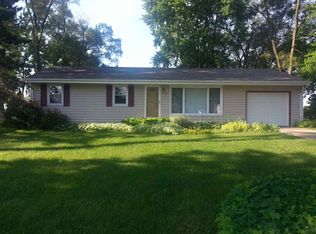 2224 E West Dr, Beloit, WI 53511