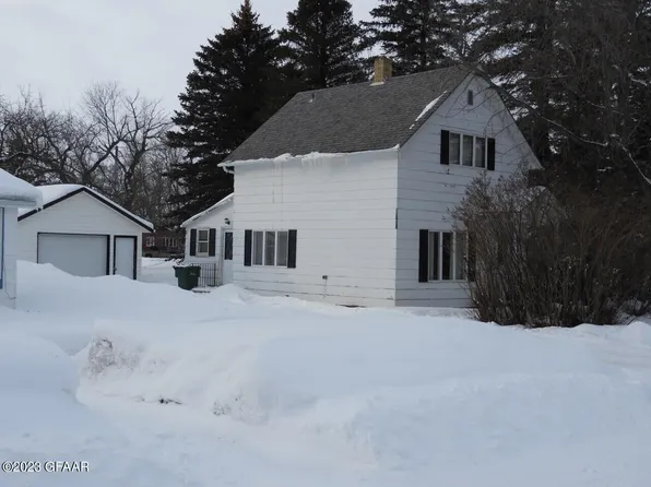 321 Esther St N, Tolna, ND 58380