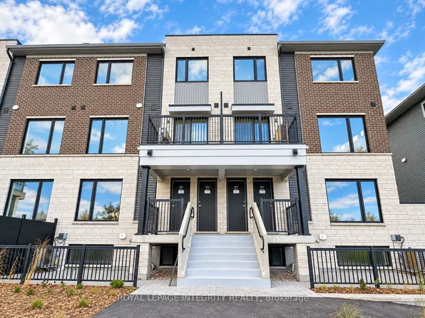 1001 Glenroy Gilbert Dr, Ottawa, ON