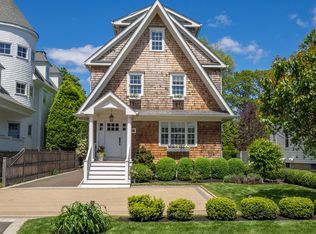 275 Lalley Blvd, Fairfield, CT 06824