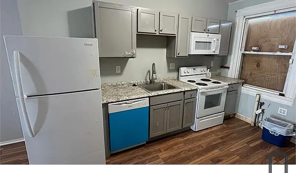 528 N Glover St — Photo 1