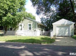 1500 Fisher St, Pekin, IL