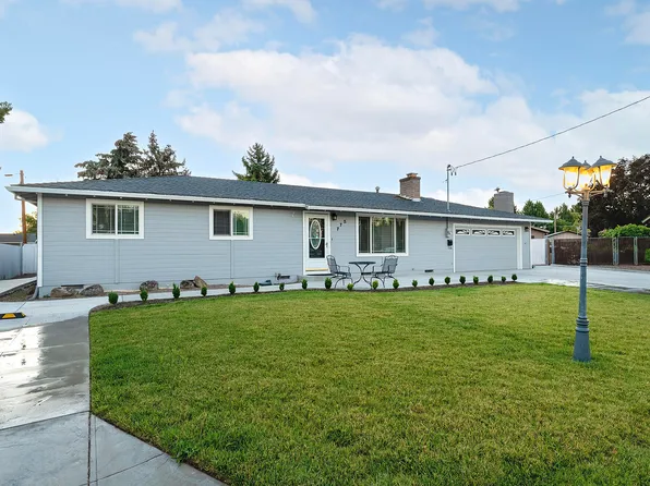 775 S 4th St, Central Pt, OR 97502