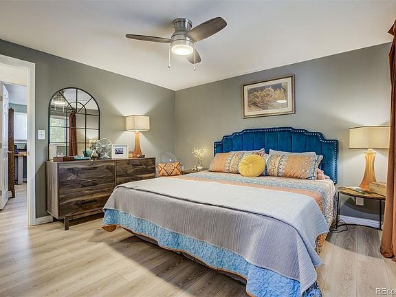 3rd image of 3614 Haven Circle
