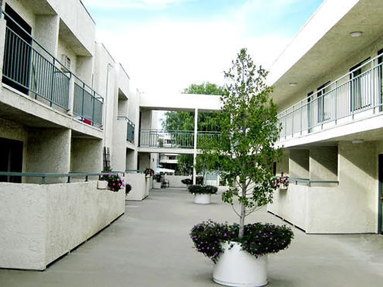 Northridge Place Apartments — Photo 83