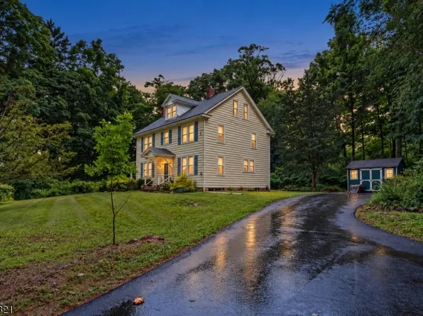 218 State Route 31, Hampton Boro, NJ 08827