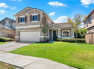 32027 Sugarbush Ln, Lake Elsinore, CA 92532