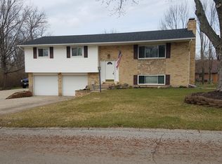 2337 Loris Dr, Dayton, OH 45449