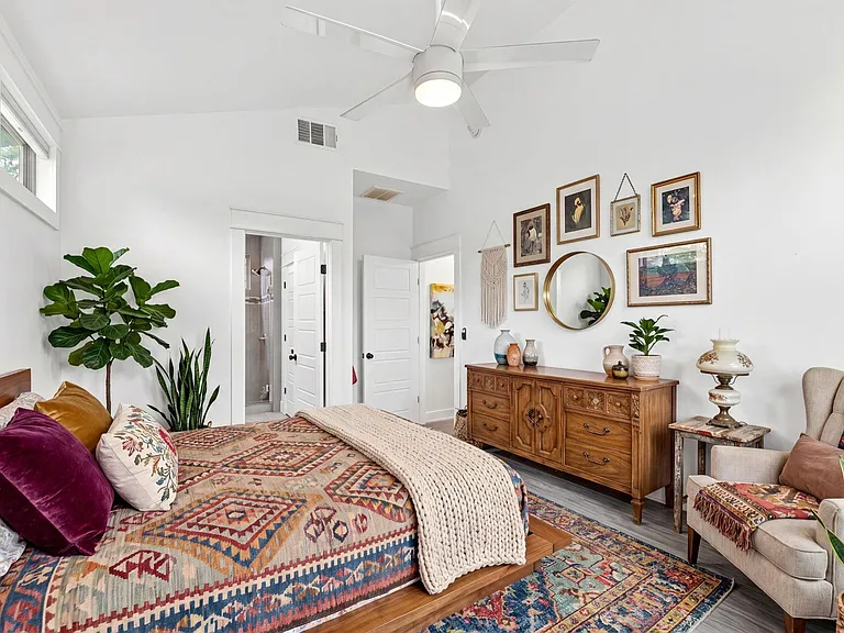 2601 Willow St #B — Photo 14