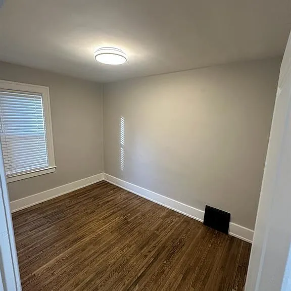 1179 Howard Ave #2 — Photo 12