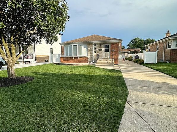 8063 W Prospect Ct