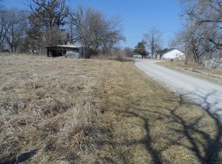505 Secourney St, Osborn, MO 64474