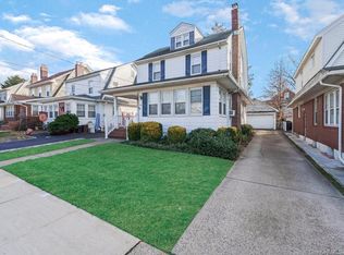 245 Plainfield Ave, Floral Park, NY 11001