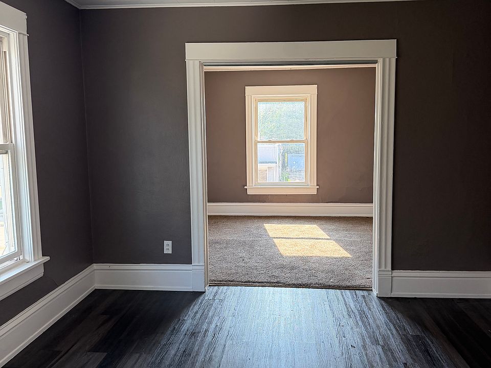 1st image of 2055 Douglas Ave