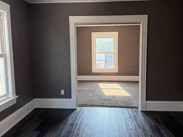 2055 Douglas Ave, Racine, WI 53402