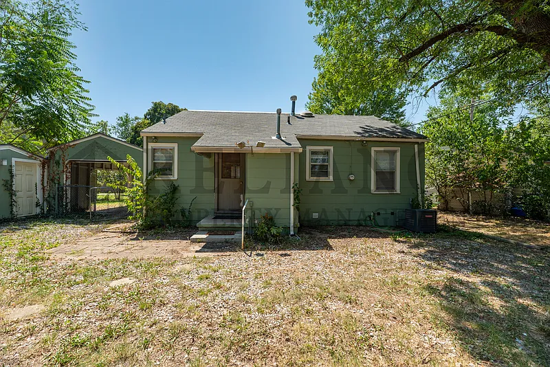 2 bed, 1.0 bath, 720 sqft, $925 — Photo 3