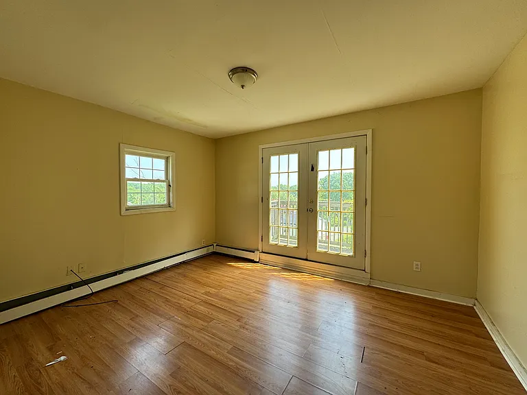 15 Robart St #1 — Photo 3