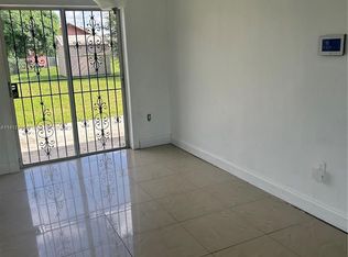 3481 NW 193rd St, Miami Gardens, FL 33056