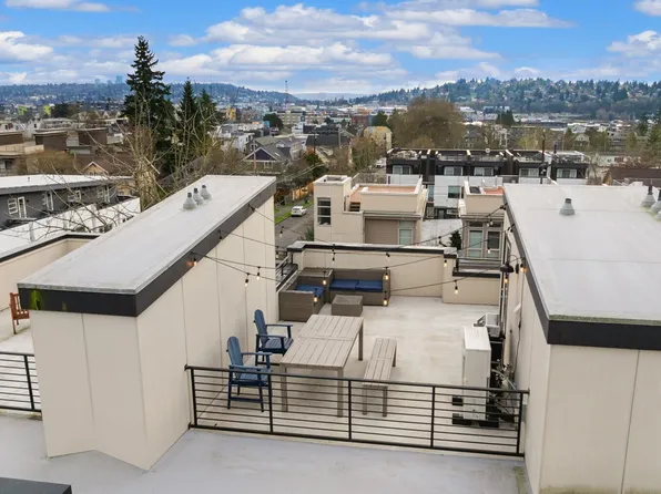 2605 NW 64th Street, Seattle, WA 98107
