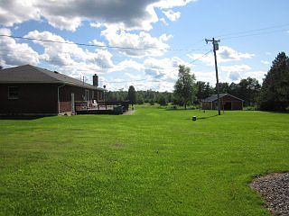 Horse barn and 3.70 acres