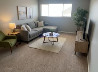 501 W 27th St S APT 201, Wichita, KS 67217