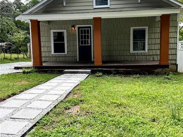5221 Central Dr, Stone Mountain, GA 30083