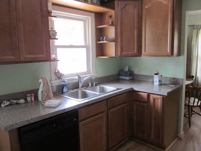 2nd image of 6129 Middlerose Cir