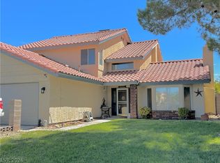 7400 Amigo St, Paradise, NV 89123