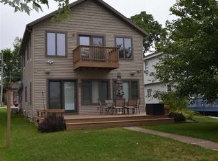 5860 S 550 E, Wolcottville, IN 46795