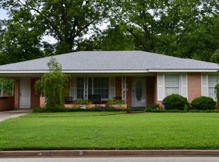 1002 Alameda Dr, Jacksonville, TX 75766