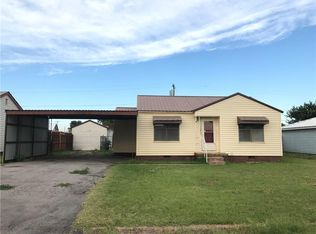110 Central Dr, Sayre, OK 73662