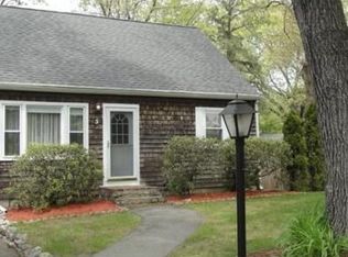 5 Blackhawk Rd, Billerica, MA 01821