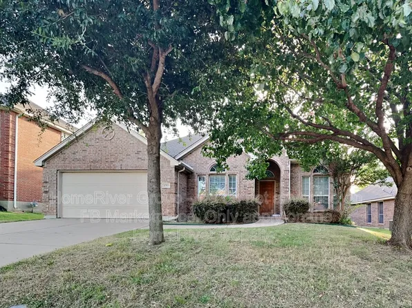 1503 Parkside Dr, Mansfield, TX 76063