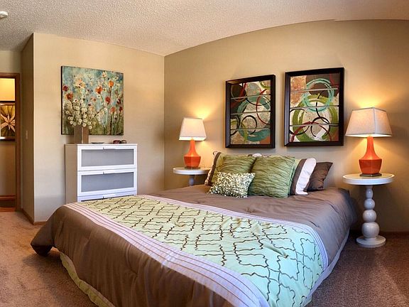 3rd image of 3907 65th Ave N #2-103