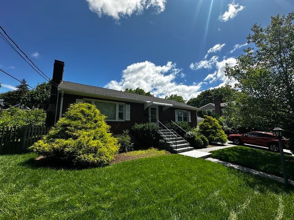 11 Mead Rd #11