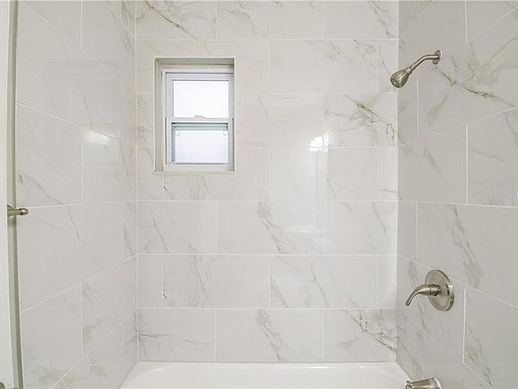 2nd image of 5411 Burlington Ave N