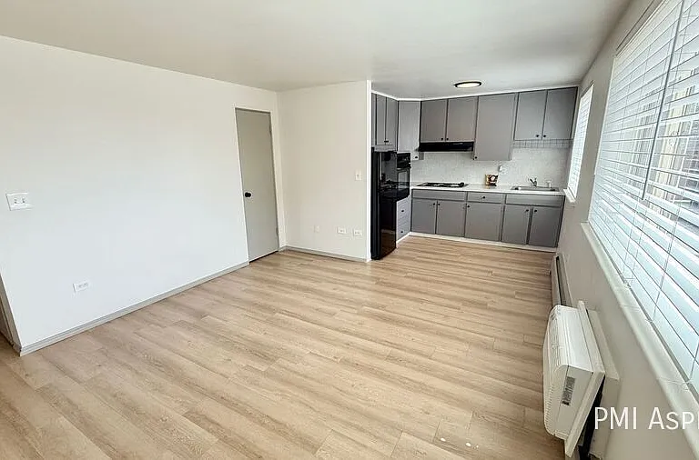 1590 Wolff St #105 — Photo 2