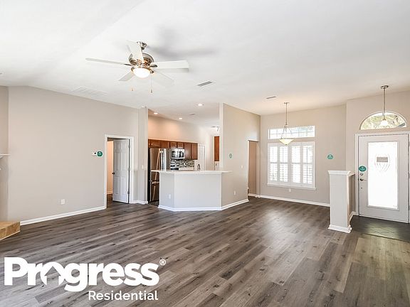4th image of 10970 Acorn Park Ct