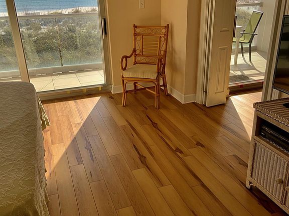 4th image of 1600 Via De Luna Dr APT W204
