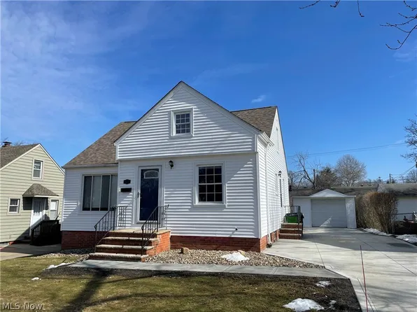 1277 Iroquois Ave, Mayfield Heights, OH 44124