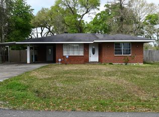 300 Mustang St, Sulphur, LA 70663