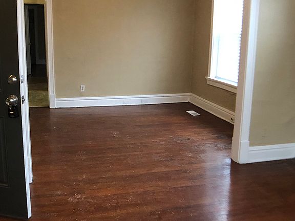 3rd image of 5322 Maffitt Ave #1W