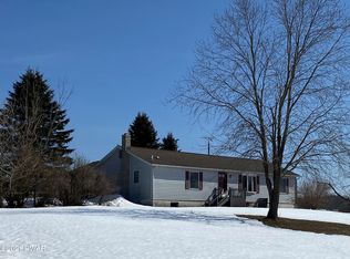 198 Eighmy Rd, Honesdale, PA 18431