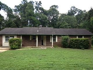 4th image of 729 El Camino Dr