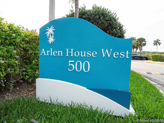 3rd image of 500 Bayview Dr APT 1924