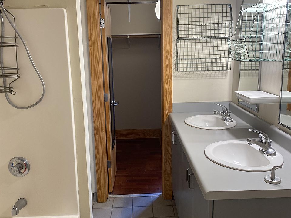1st image of 112 Gay St S #11163090