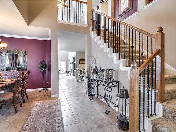 5th image of 1316 Somerset Dr