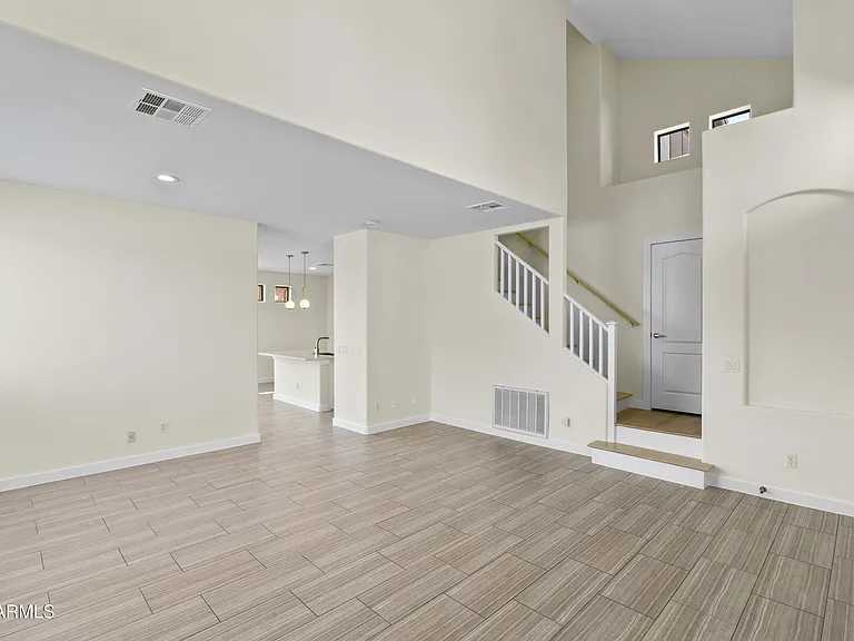 14369 W Lexington Ave — Photo 6