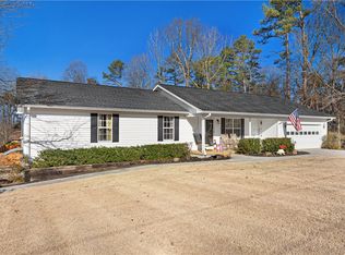 281 Cherokee Dr, Fair Play, SC 29643